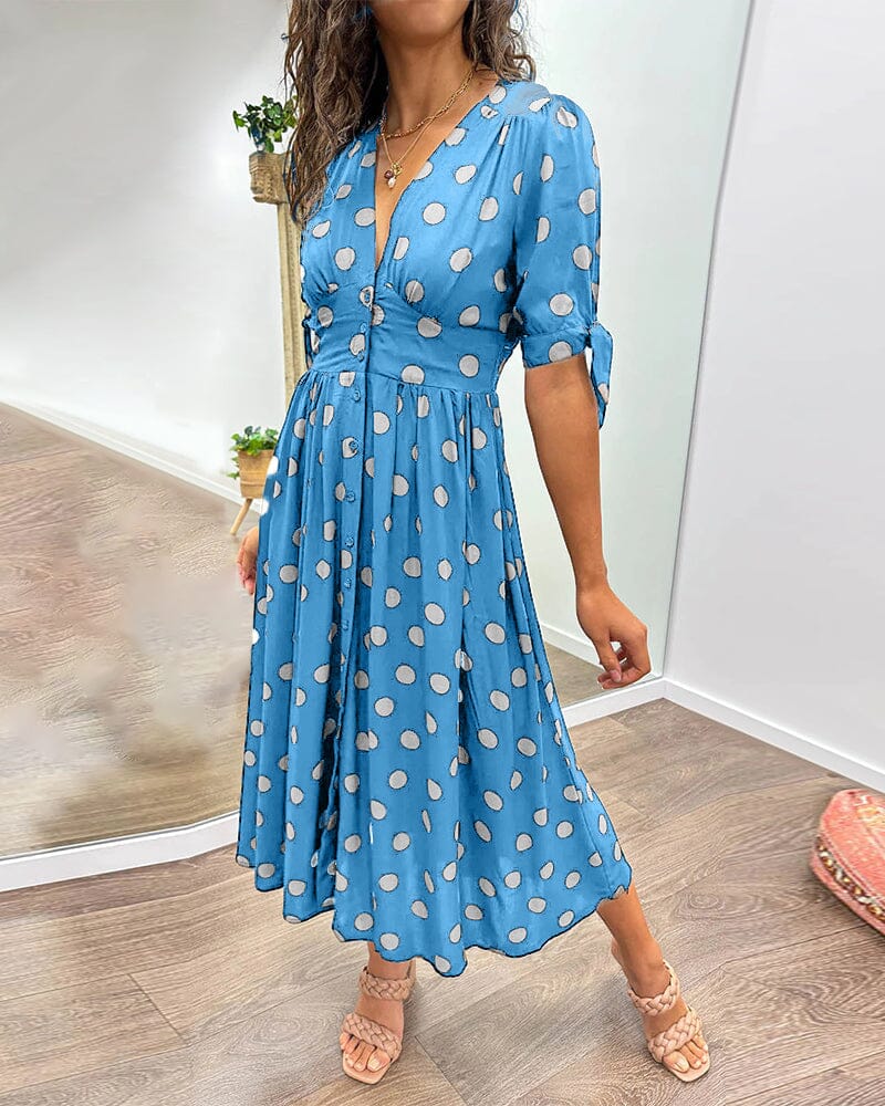 Vestido de lunares con escote en V profundo