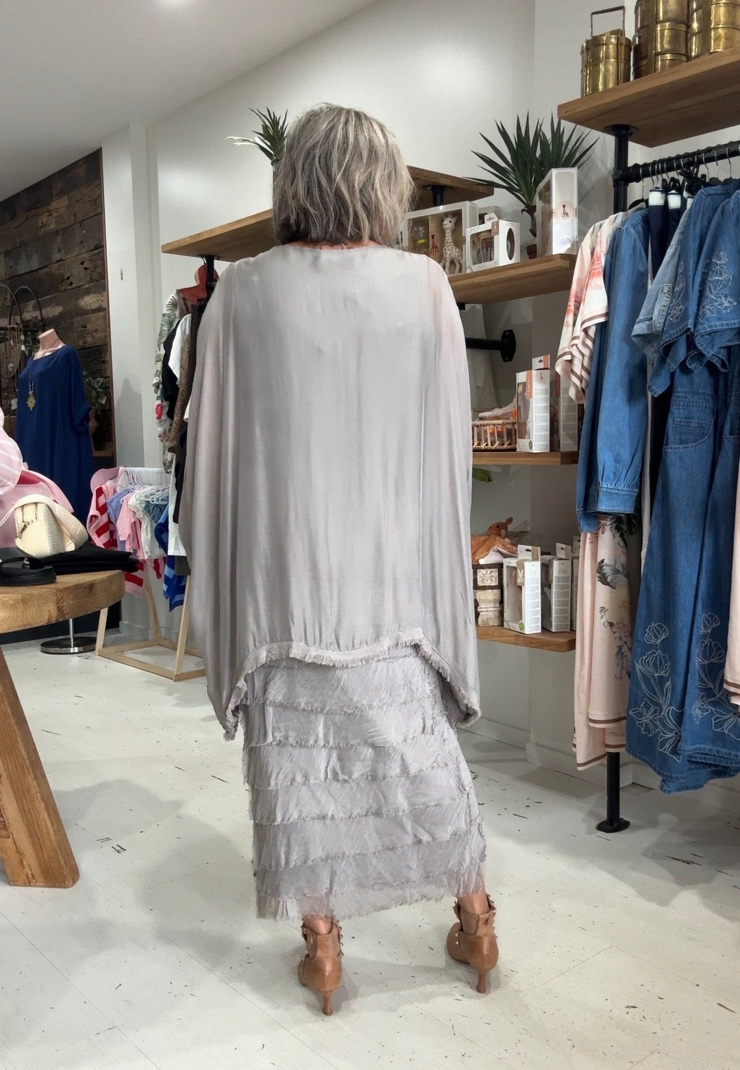 Vestido Lino Etéreo Capri