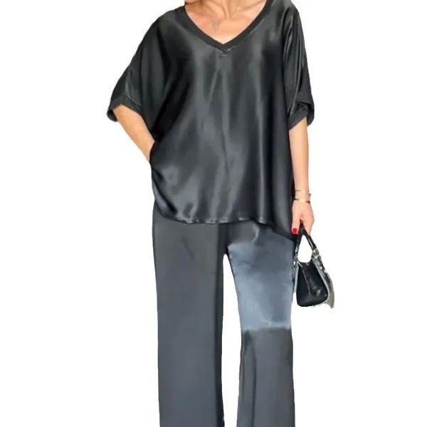 Mono Chic Estilo Satinado