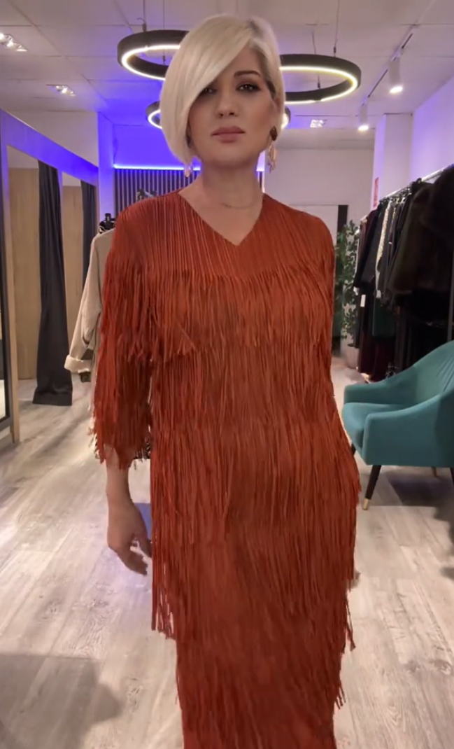 Elegante Vestido de Flecos Vegas