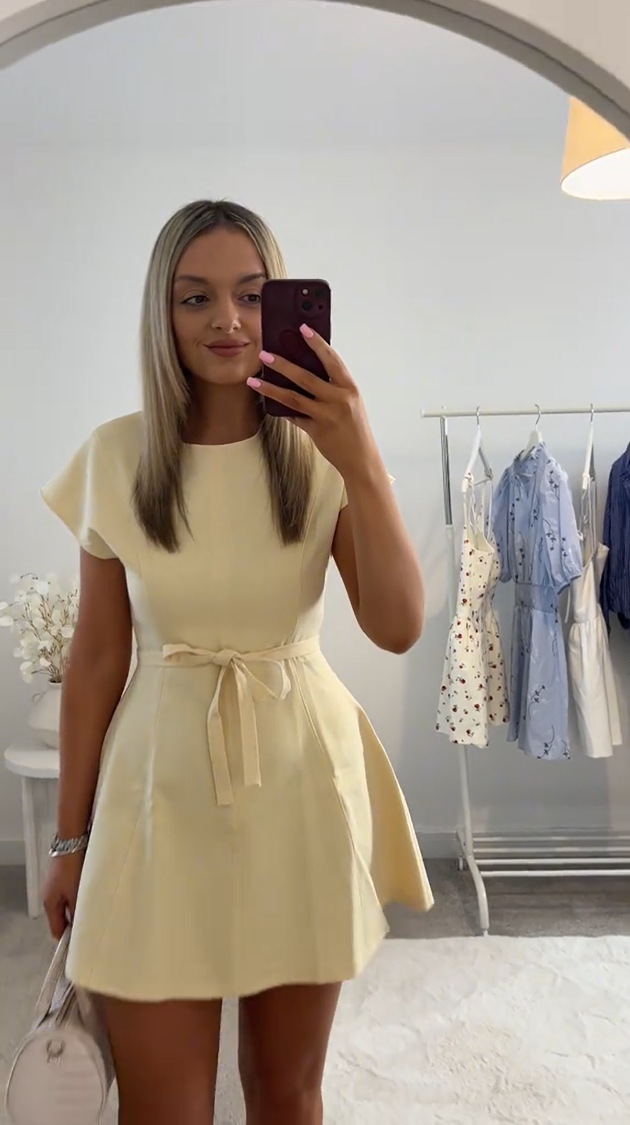 Vestido Midi Sofisticado Riana
