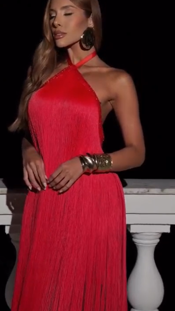 Vestido de Flecos Minimalista