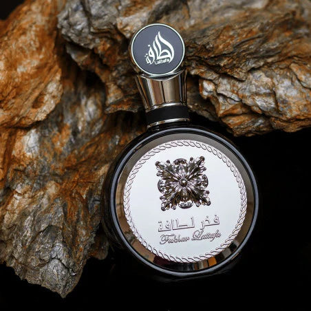Perfume Orgullo Masculino Fakhar Lattafa