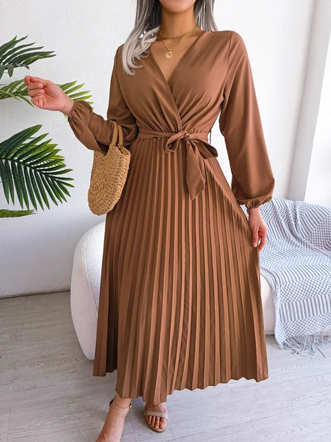 Eva - Vestido Elegante Largo Plisado de Manga Larga con Cuello en V
