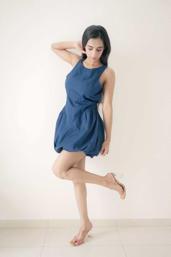 Vestido Midi Minimalista Tara
