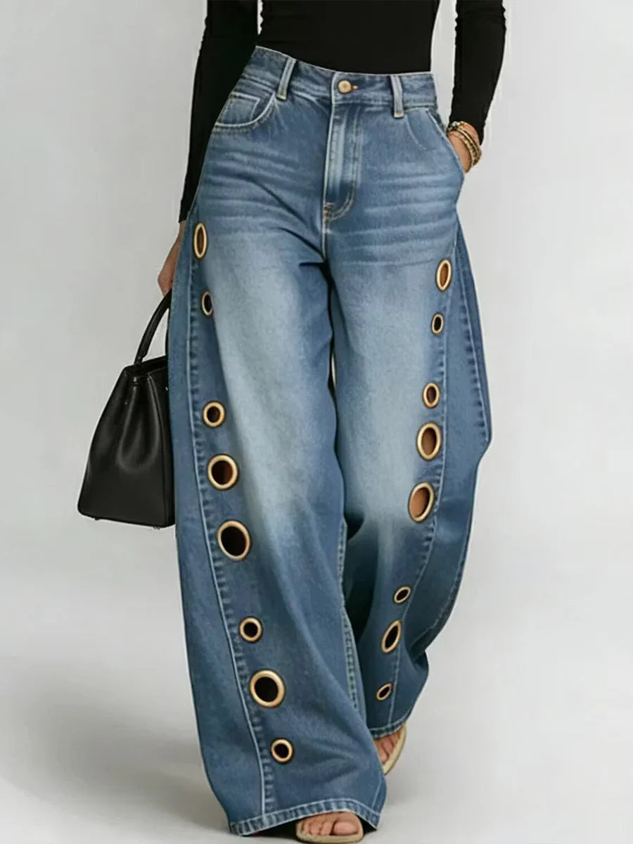 Jeans Estilo Vanguardista Con Ojetes
