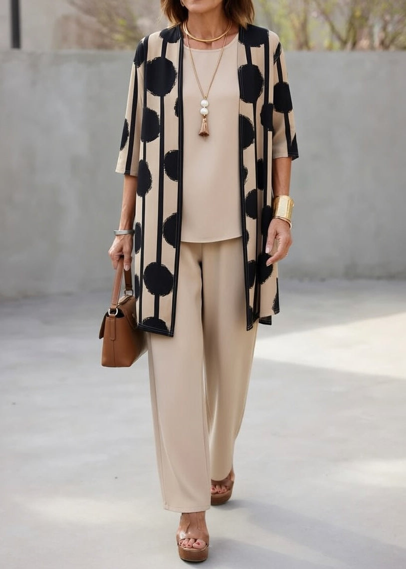 Conjunto Atemporal de Tres Piezas Adel