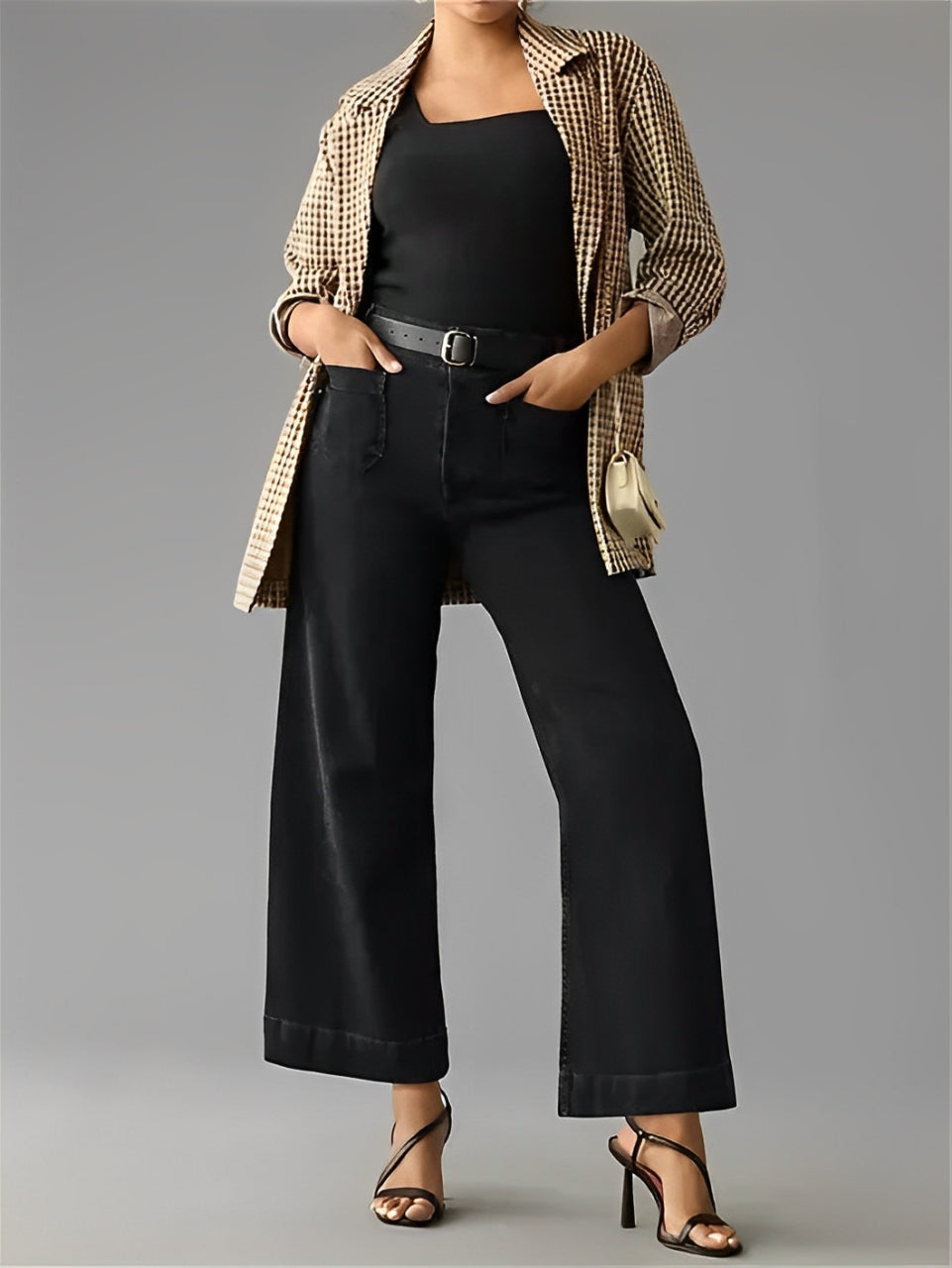 Jeans de pierna ancha y corte cropped con control de abdomen