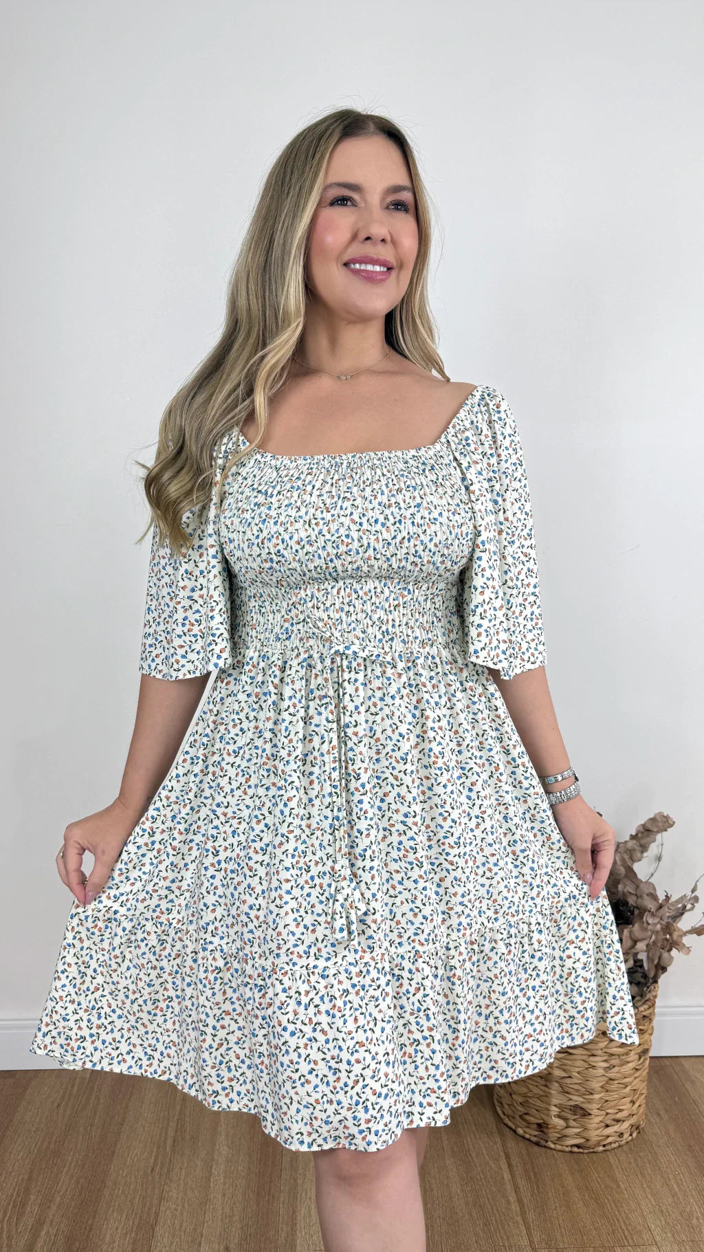 Vestido Corto Primavera Floral