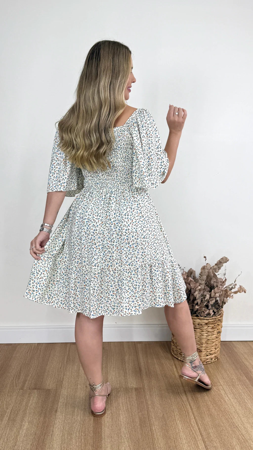 Vestido Corto Primavera Floral